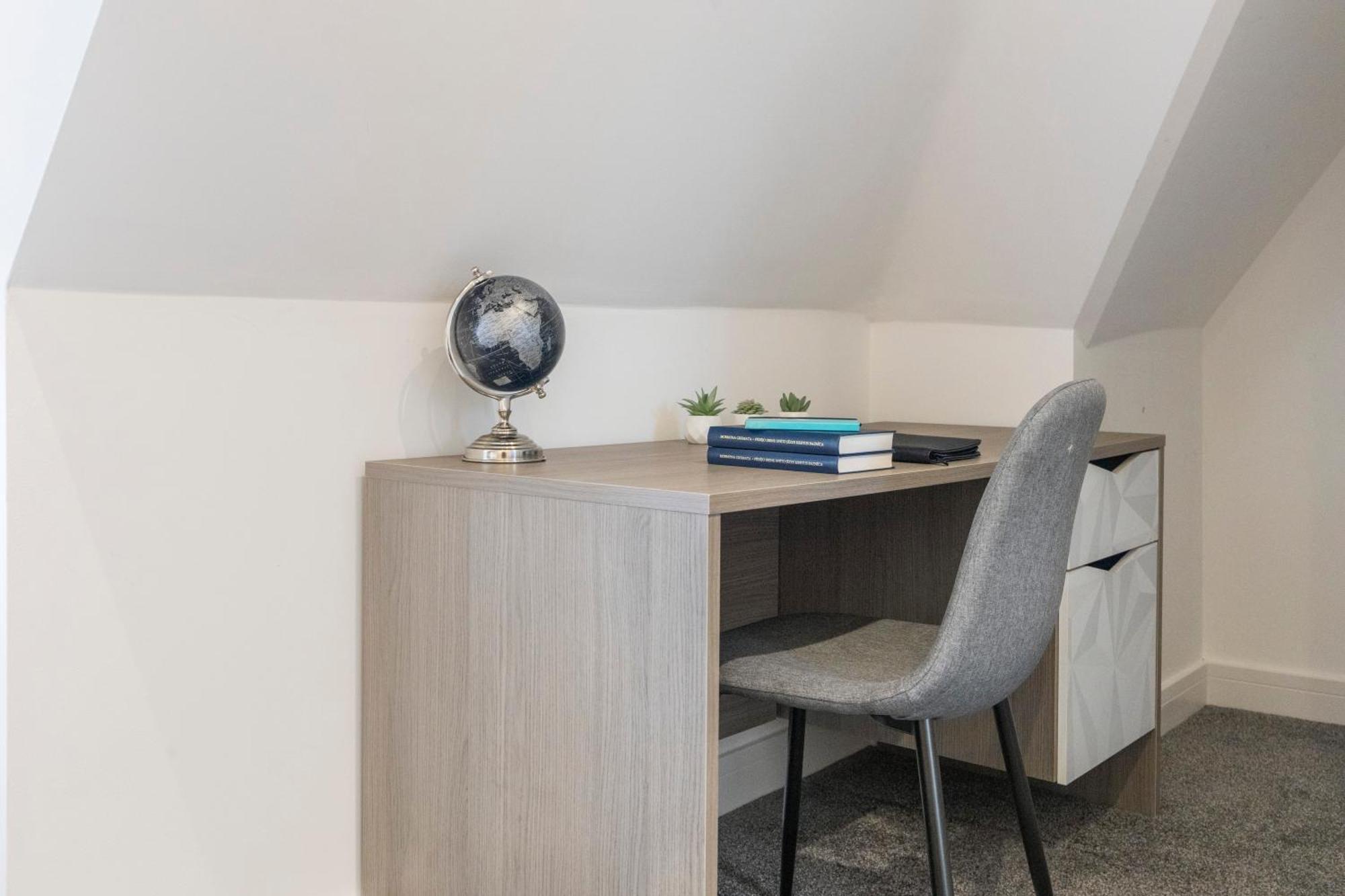Luxurious 2 Bedroom - Apartment - Central Location Londen Buitenkant foto
